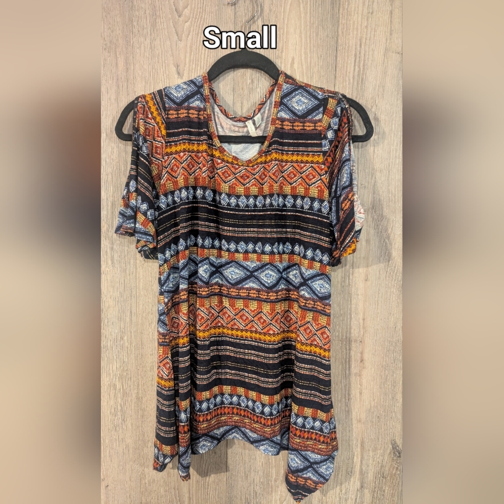 Vibrant Patterned Short Sleeve Women's Top